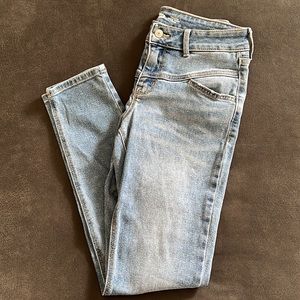 Women’s rockstar super skinny jeans